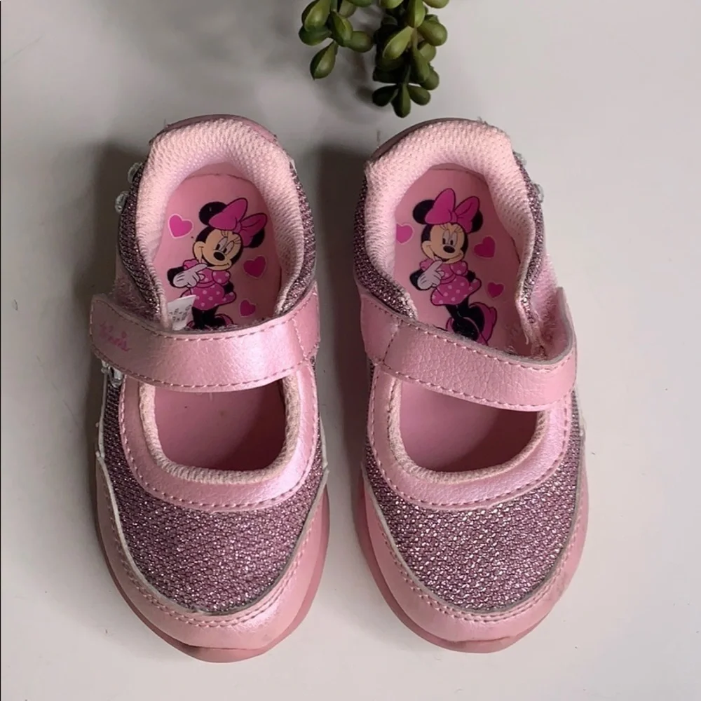 Disney Princess Minnie Mouse Pink Mary Jane Shoes 6.5